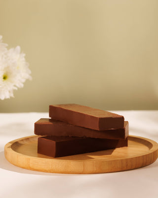 Milk Chocolate Lactation Bars | GOLDEN STREAMS